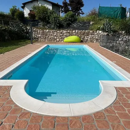 Casa Grillo, Vista Con Piscina E Box Auto Holiday home Barcuzzi